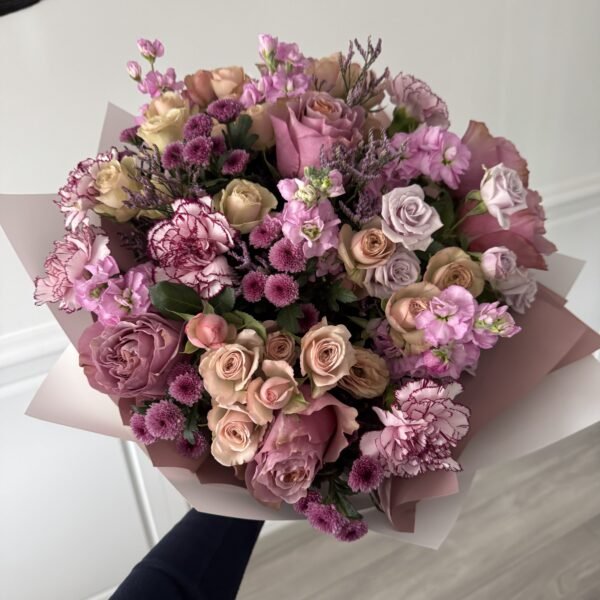 Gėlių puokštė „Svajonių sodas”